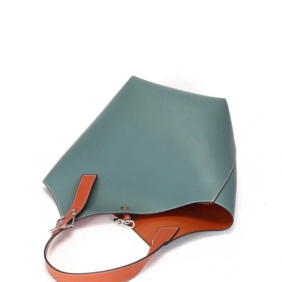 Maison de Beauté Marseille Cholet bag - Picture 2 of 5